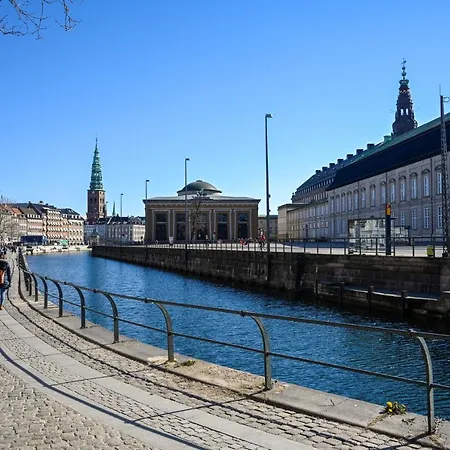 Sanders Merchant - Dreamy Three-bedroom With Terrace * Copenhagen